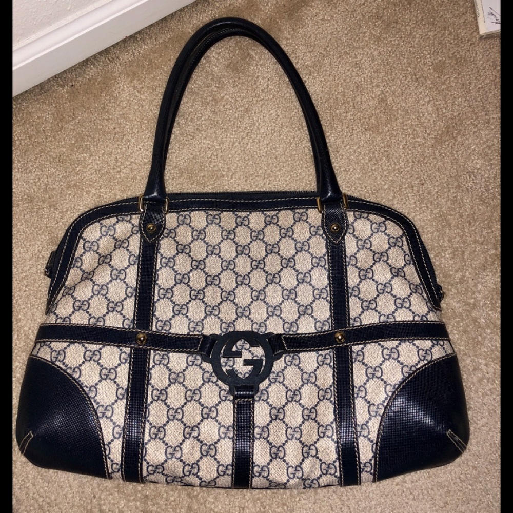 Authentic Gucci “GG plus” shoulder bag